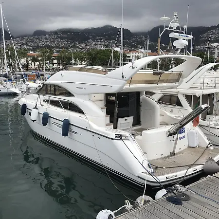 Vass Botel